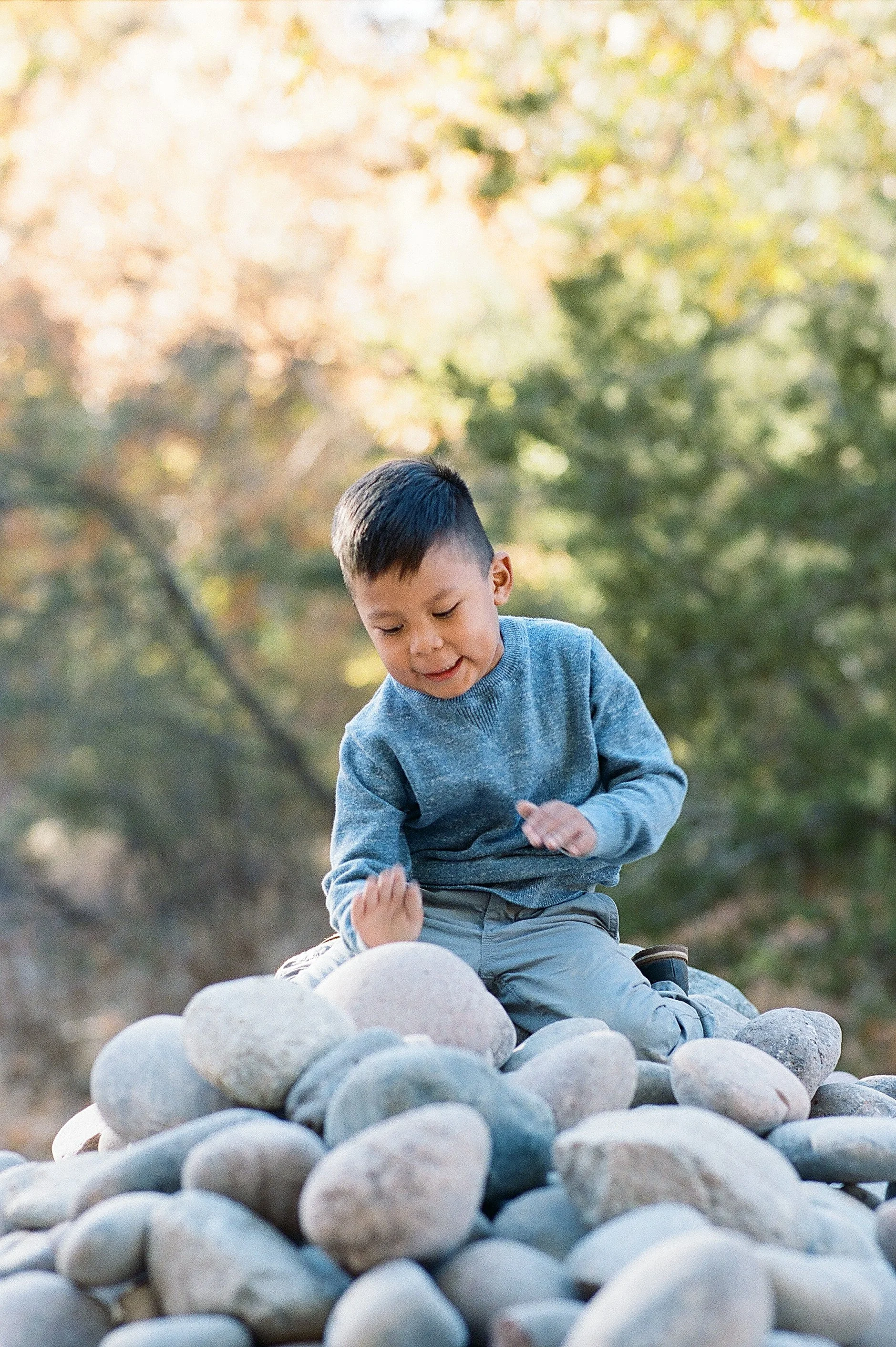 Seonda Family Film Portraits_2908.jpg