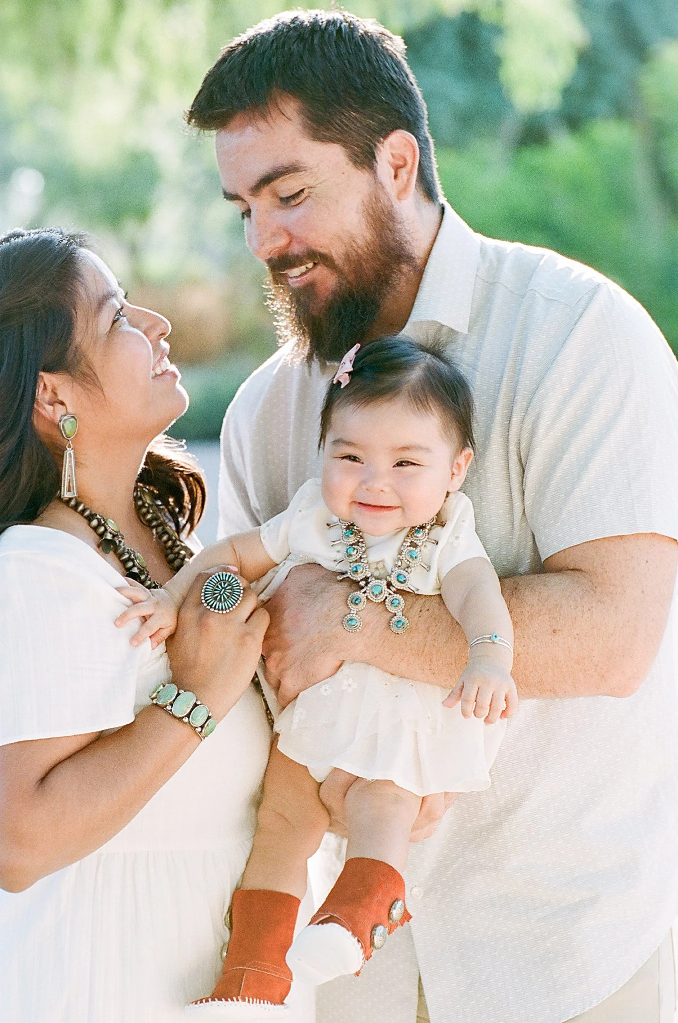 How to Style Your Family Photos