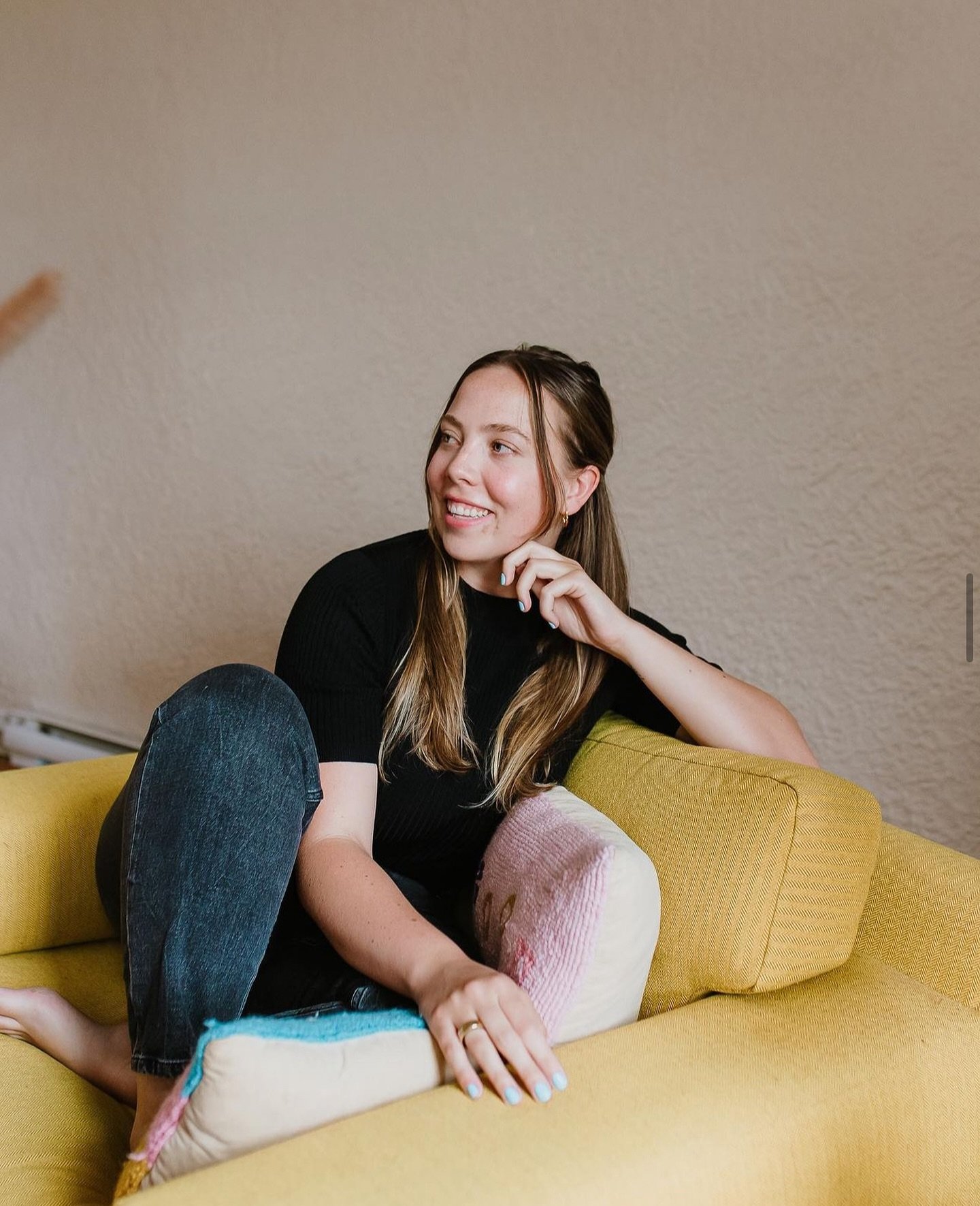 🎉 cheers to @karlingdallyn, our incredible Business Operations Manager at Tannis Miller Creative Studios who celebrated her three year work-aversary last week!

if you&rsquo;ve ever worked with me, you&rsquo;ve 1000% worked with Karling too &ndash; 
