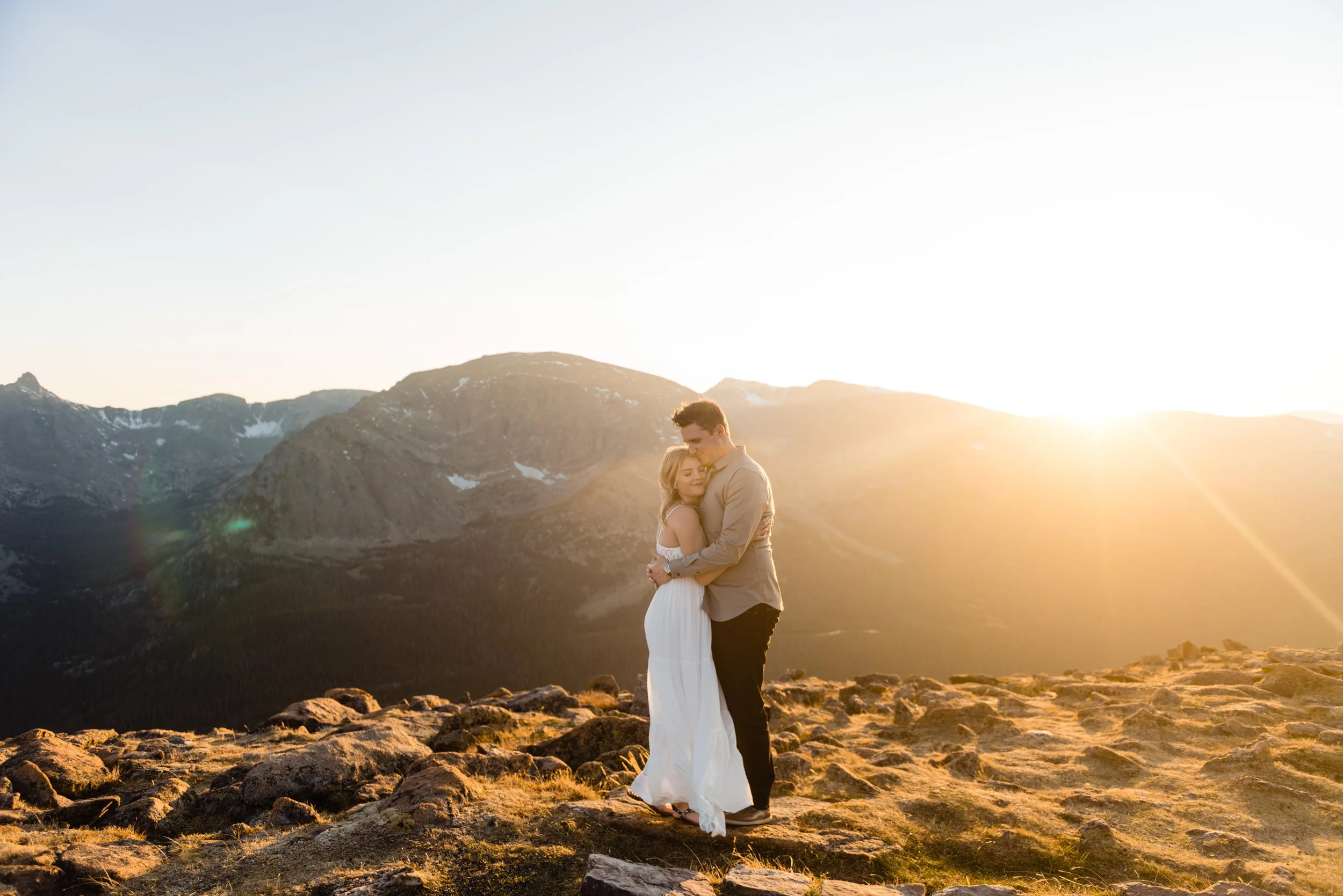 How to plan a mountain wedding in Colorado