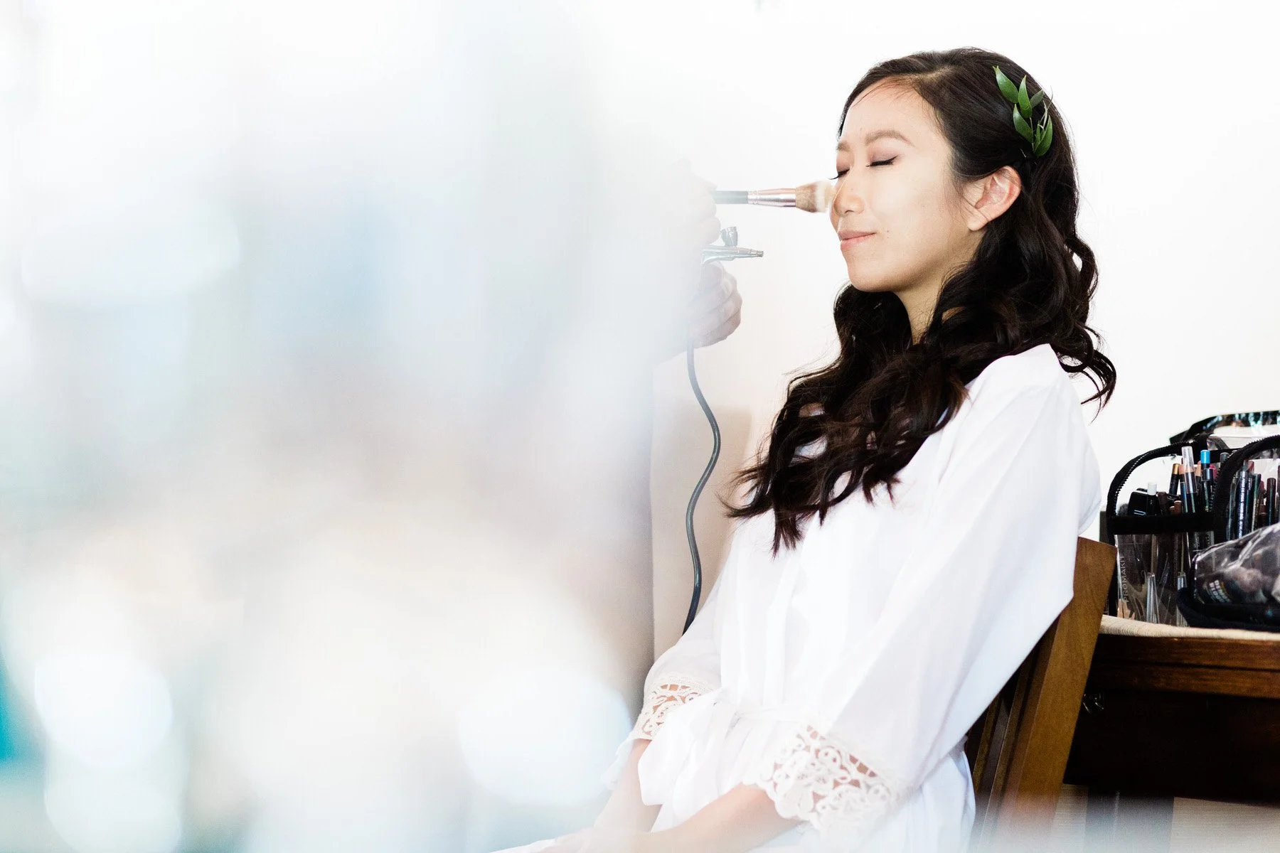 bride gets ready at Quail Ranch Wedding in Simi Valley, Ca | Jennifer Lourie