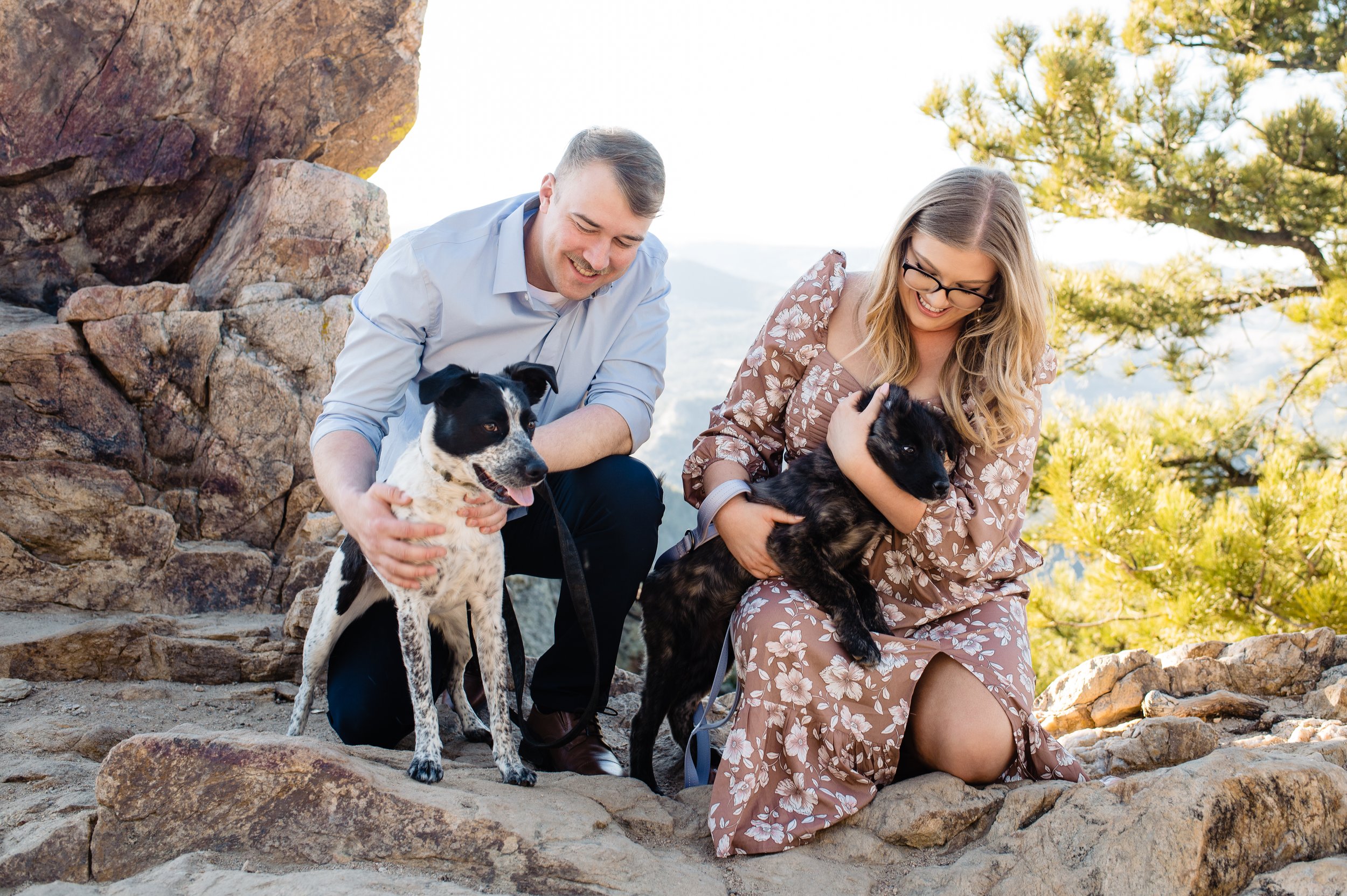 Dog-friendly engagement session locations in Colorado