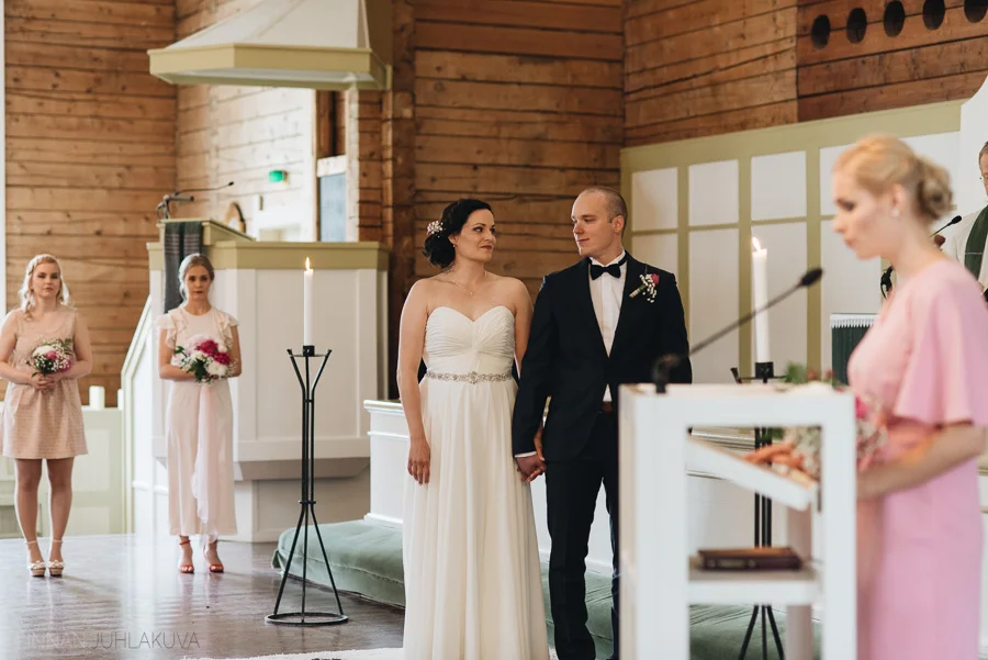 hääkuvaaja oulunsuun pirtti-27.jpg