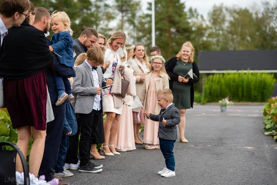 hannuksen-piilopirtti-häät-linnanjuhlakuva-34.jpg