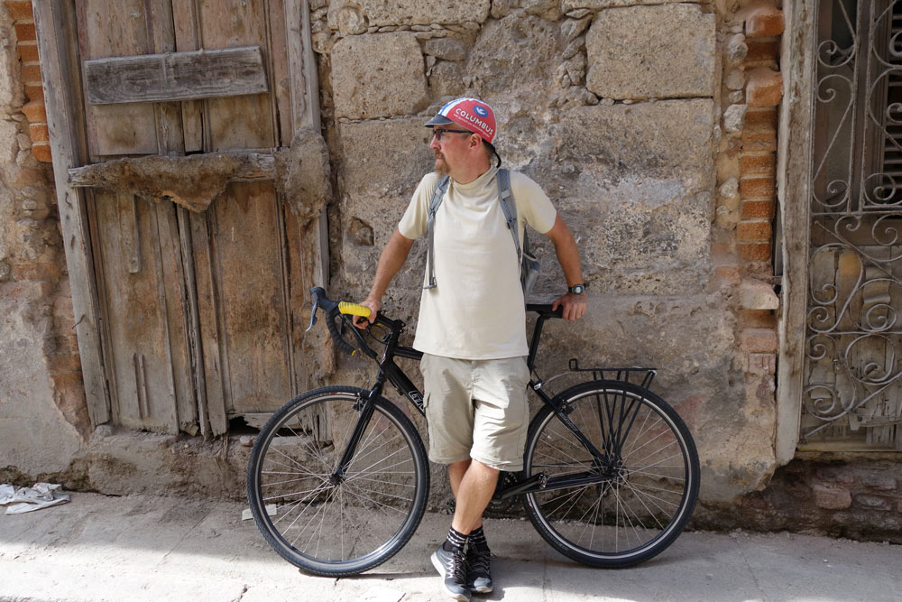 bike-tour-cuba-about-rob.jpg