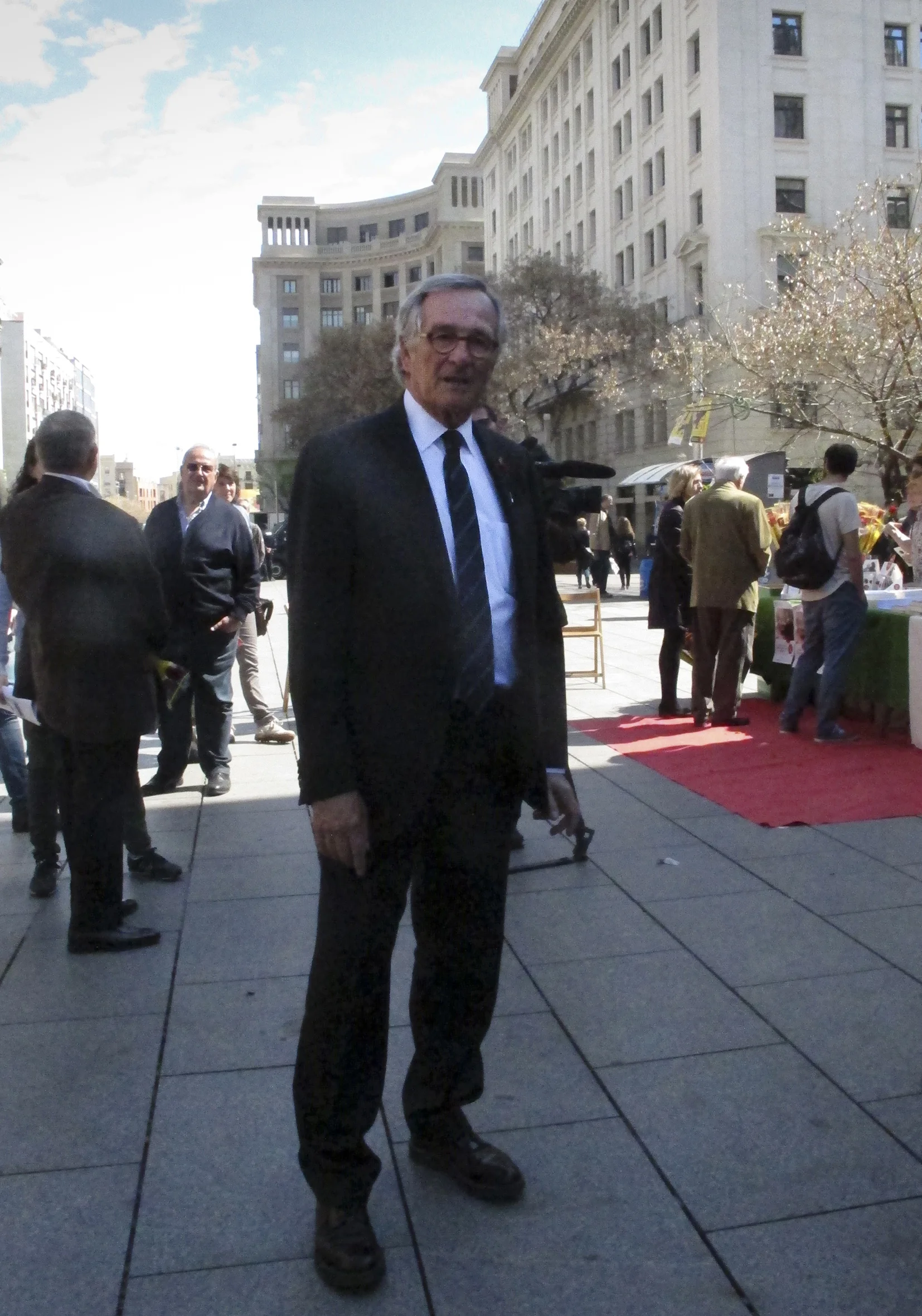 Sergi21x30_exo_PFMC_Sergi Sant Jordi_004.jpg