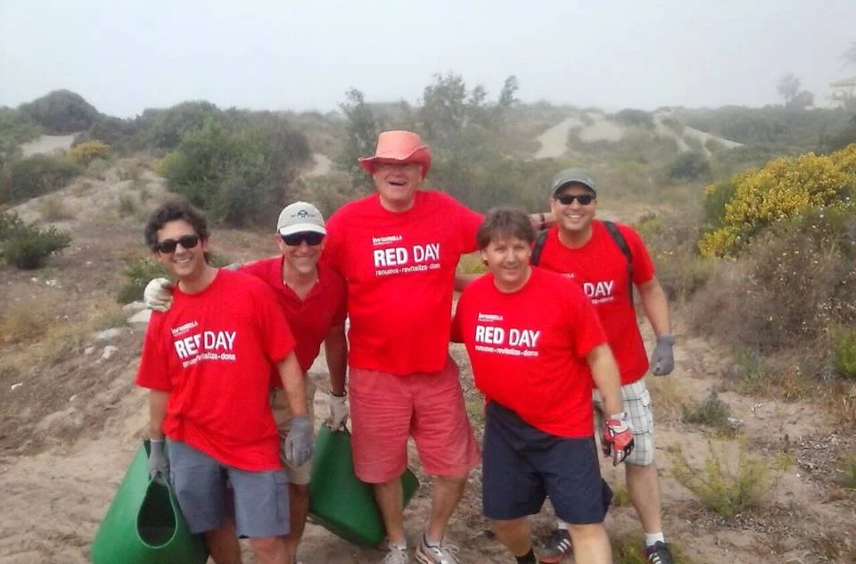 Esteban Gómez, junto a alguno de sus compañeros en RED DAY 2015.
