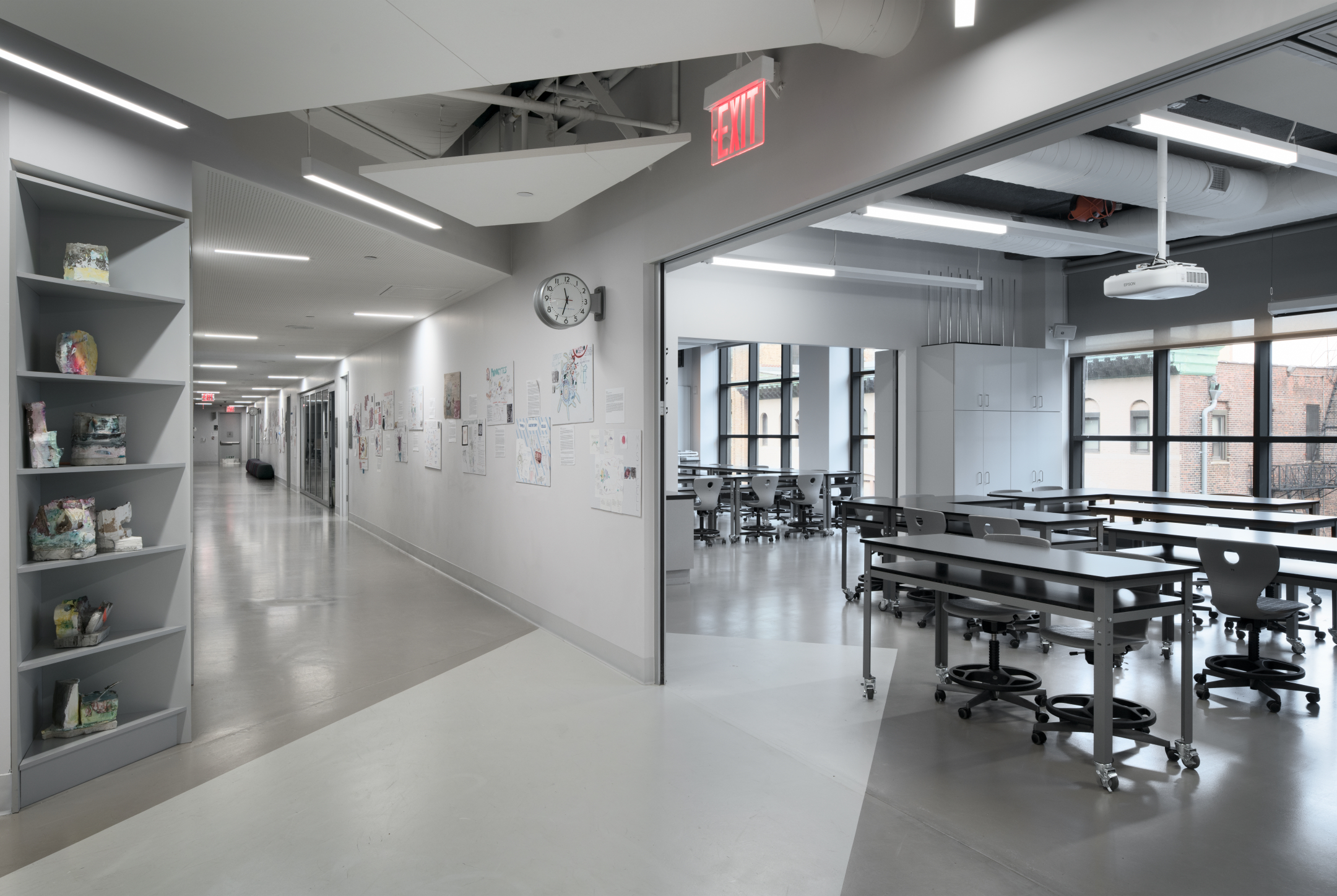 New York Upper School STEAM Classroom &amp; Corridor