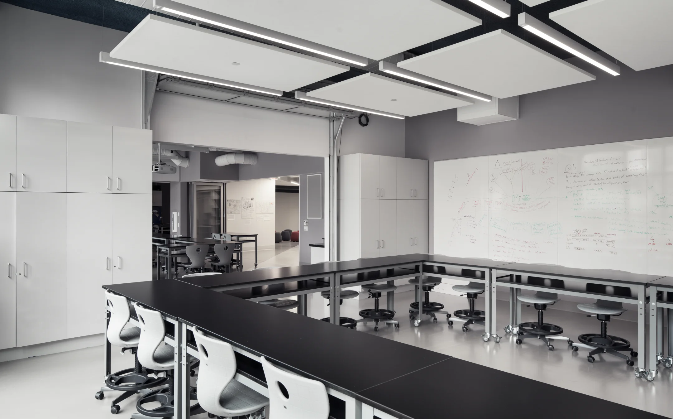 Avenues: New York - Co.Lab Seminar Classroom