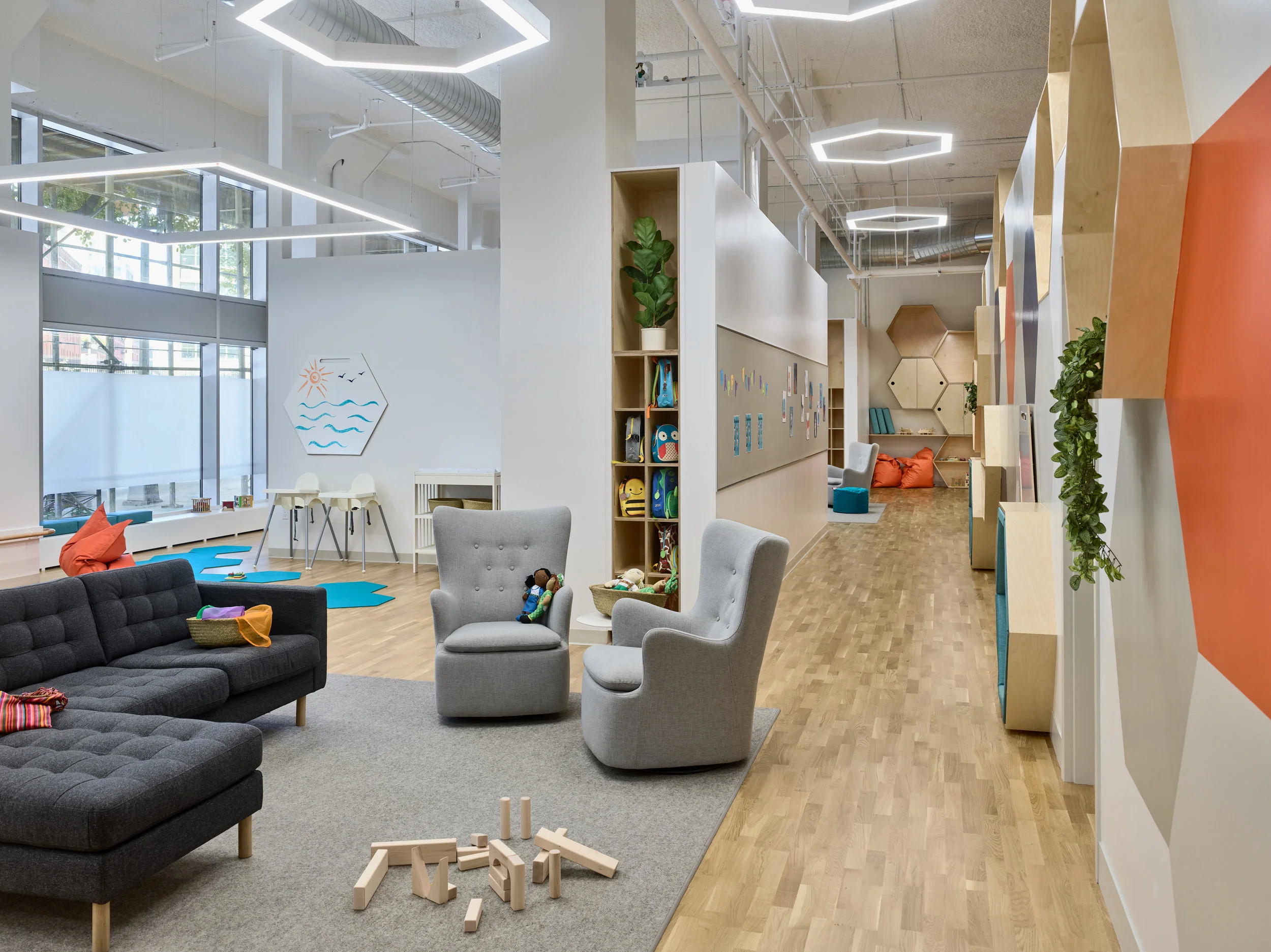 Vivvi - Classroom & Corridor