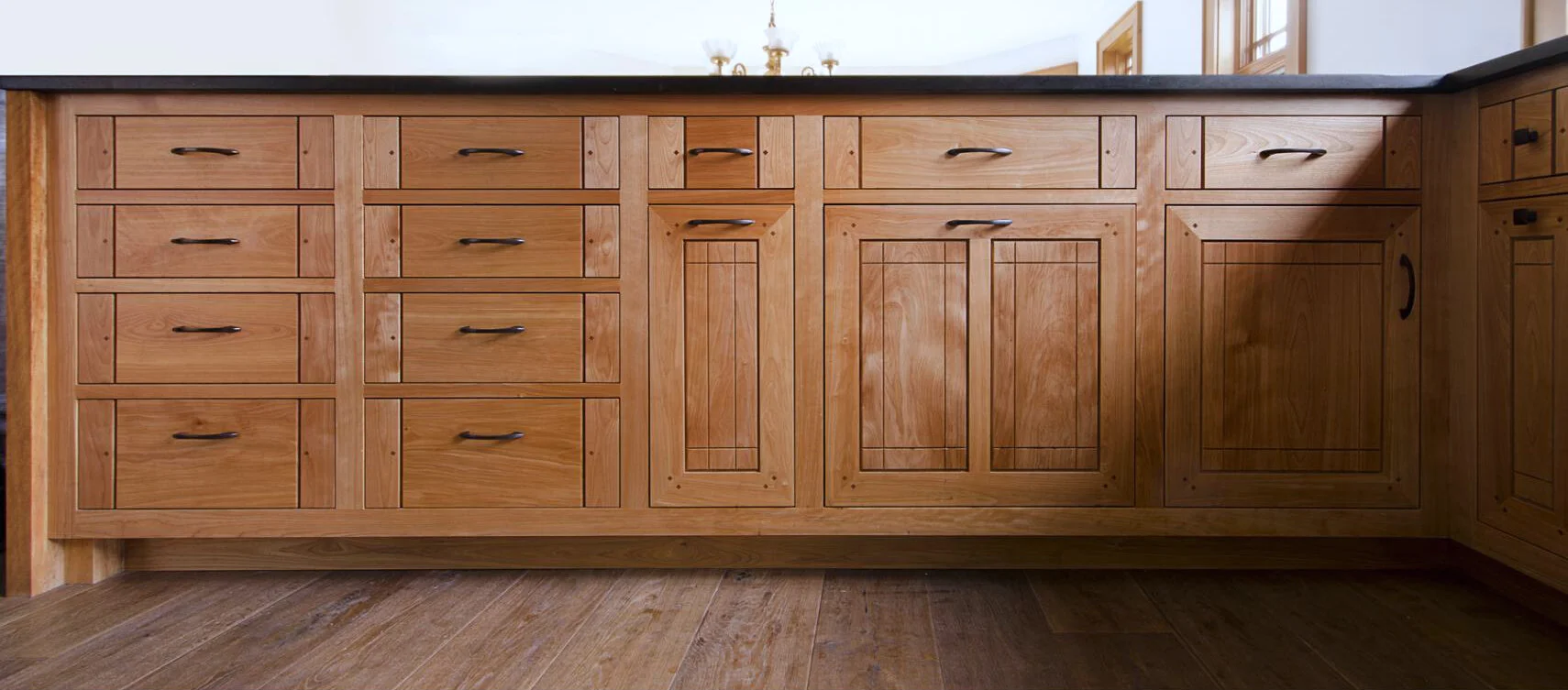 East Montpelier - Kitchen & Cabinet