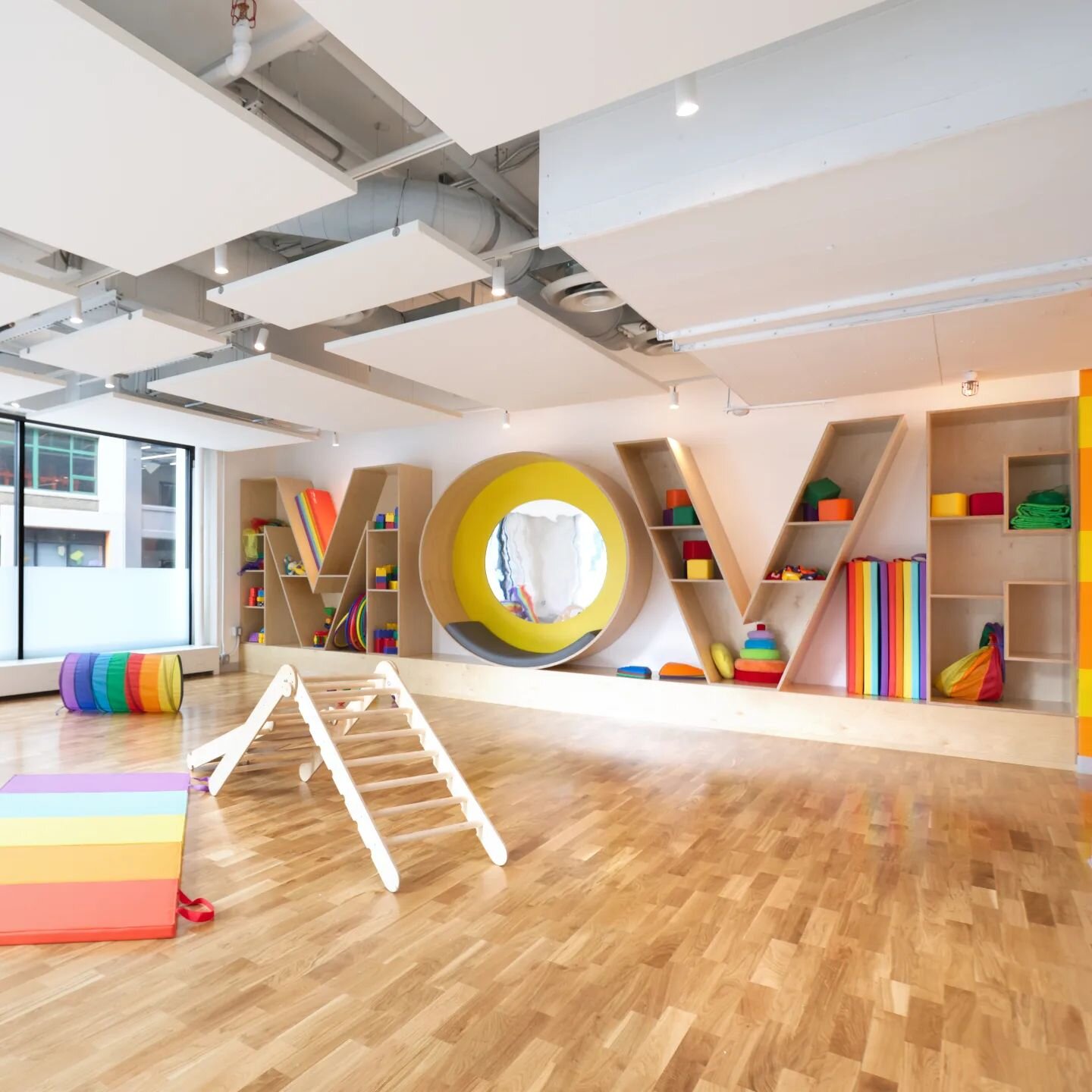 Special Spaces at School. We located this &ldquo;Wiggle Room&rdquo; at Vivvi Dumbo on the corner with windows to the street on two sides. Students and pedestrians are enticed to MOVE by the messaging in the millwork and the engaging bright colors!
.
