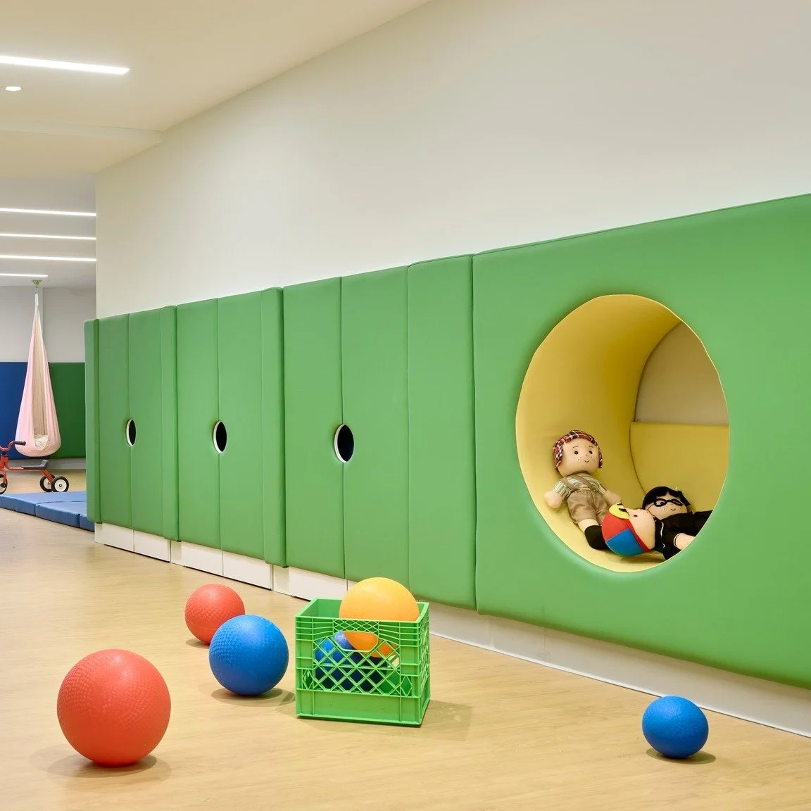 Where Play Leads to Learning! In the movement room at La Escuela Comunitaria del Bronx, we designed cushioned niches and padded cut-out millwork doors to support children&rsquo;s independent play.

Photo by Frank Oudeman &copy;
.
.
.
.
.
#11of11 #ele