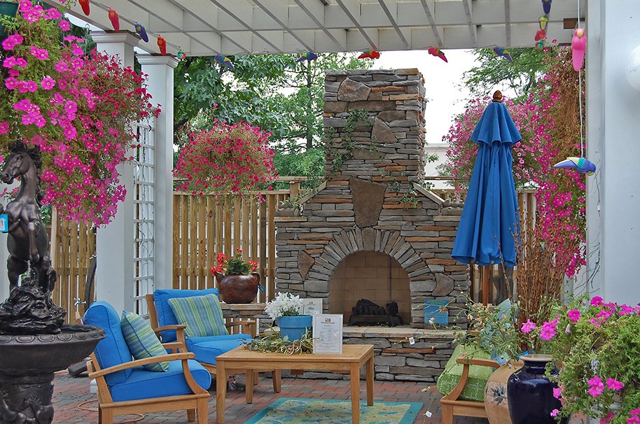 Two Piece Room_fireplace_pergola_hangingbaskets_screen_900px.jpg