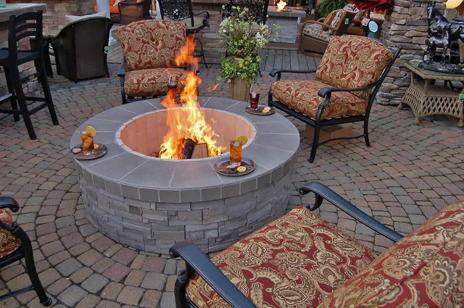 Outdoor Fire Pit & Chat Set_screen_900px.jpg