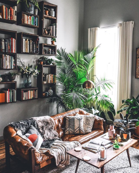 Via @apartmenttherapy - image and space @hiltoncarter