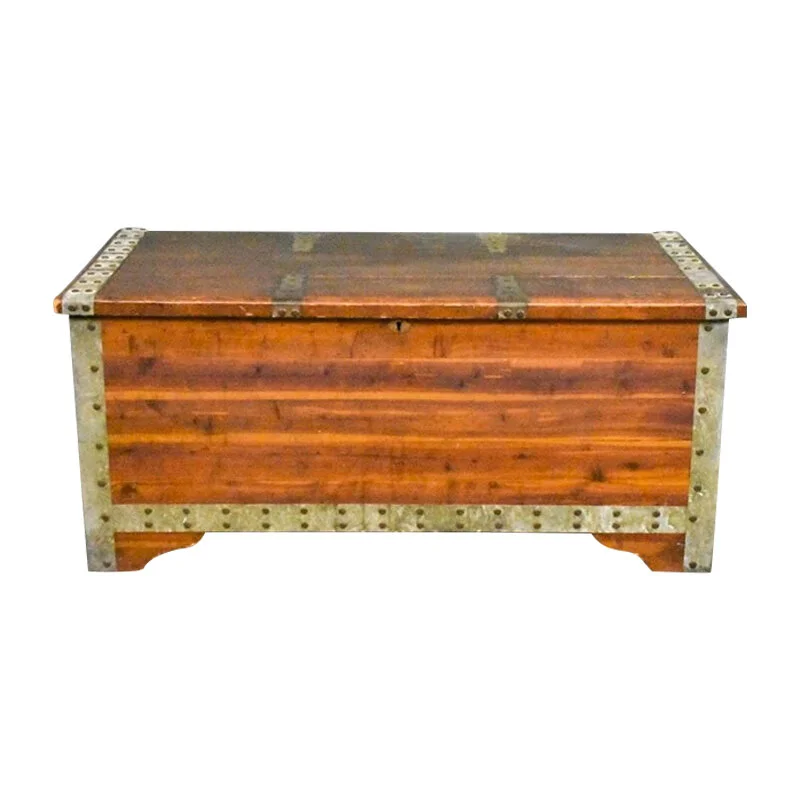 CedarBlanketChest.jpg