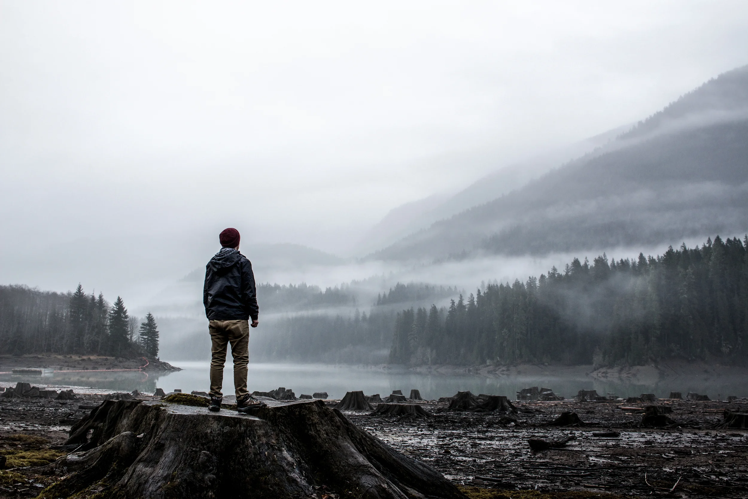 3 Reasons to Always Bring a Hiking Buddy