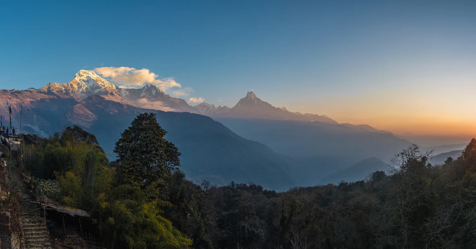 THISWORLDEXISTS hike the roof of the world