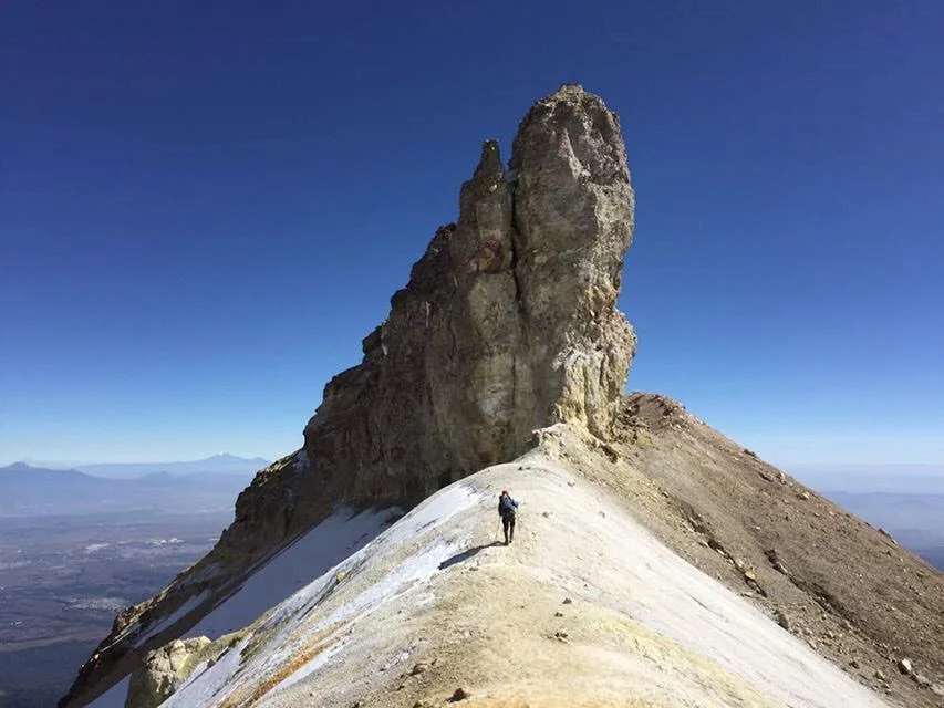 Summits of Mexico Part I - The Legend of Iztaccihuatl