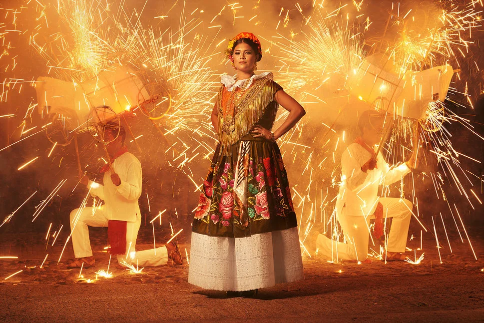 Photographer captures stunning culture Inside Oaxaca, Mexico.