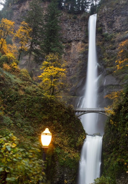 MULTNOMAH FALLS, FALL