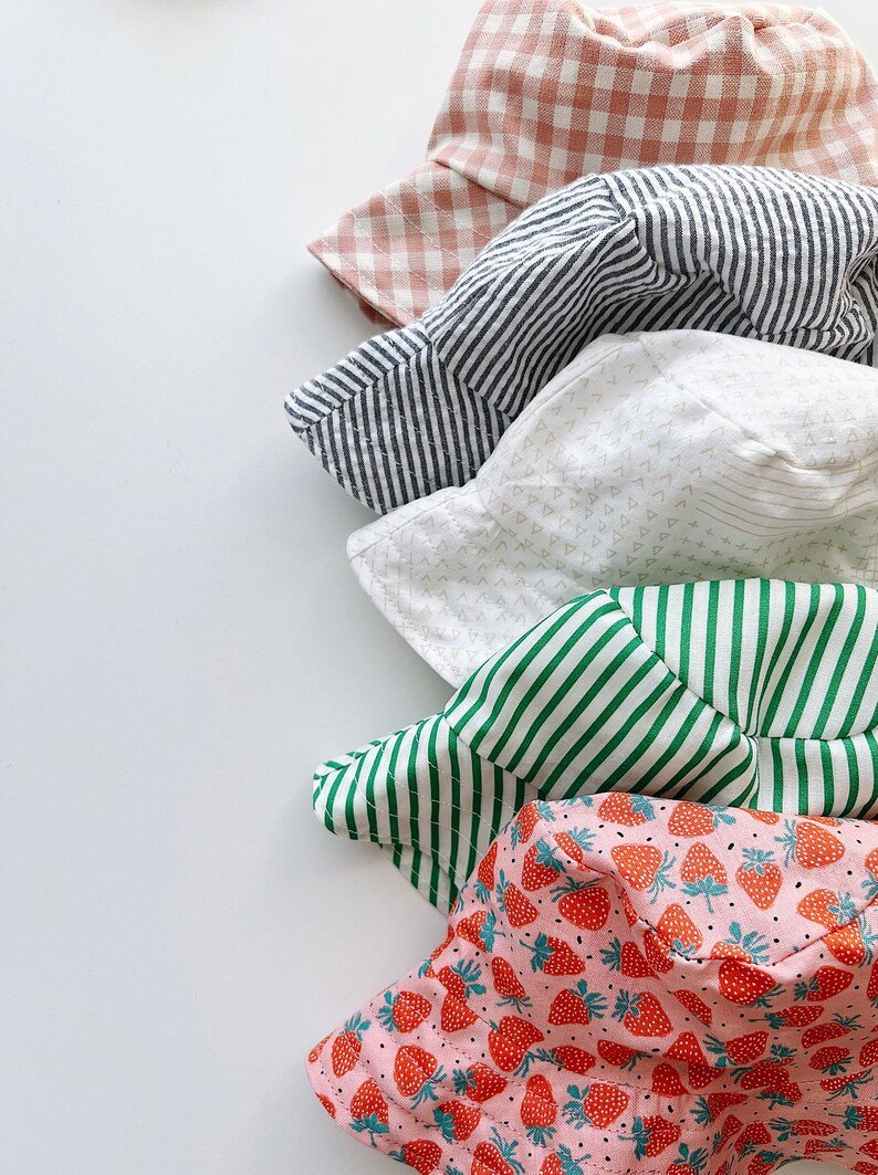 Building Your Values-Based Baby Registry: Clothing &amp; Accessories 