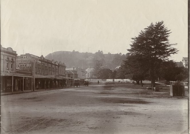 Early view of Victoria Road