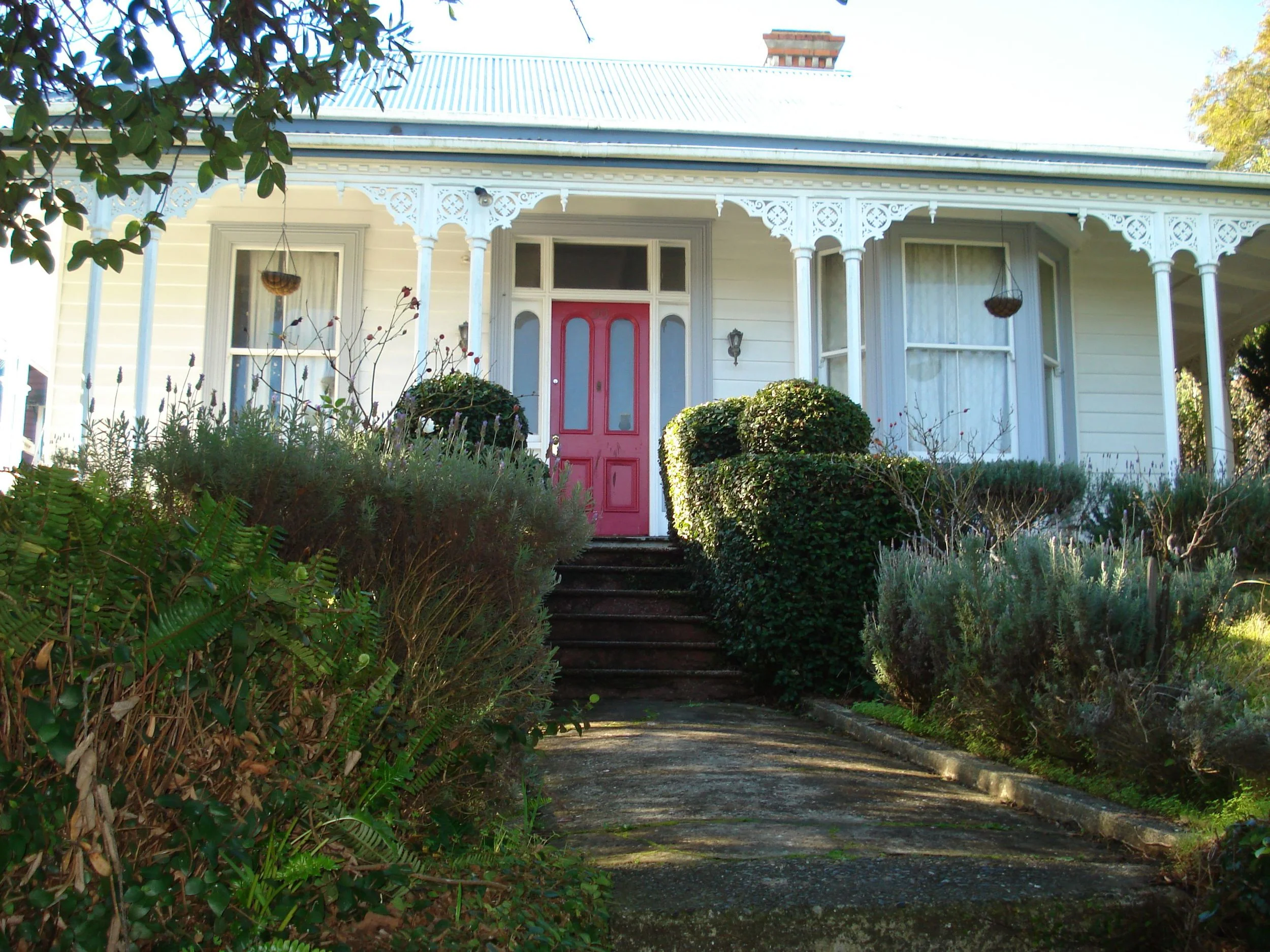 #309, 90 Victoria Road?.jpg