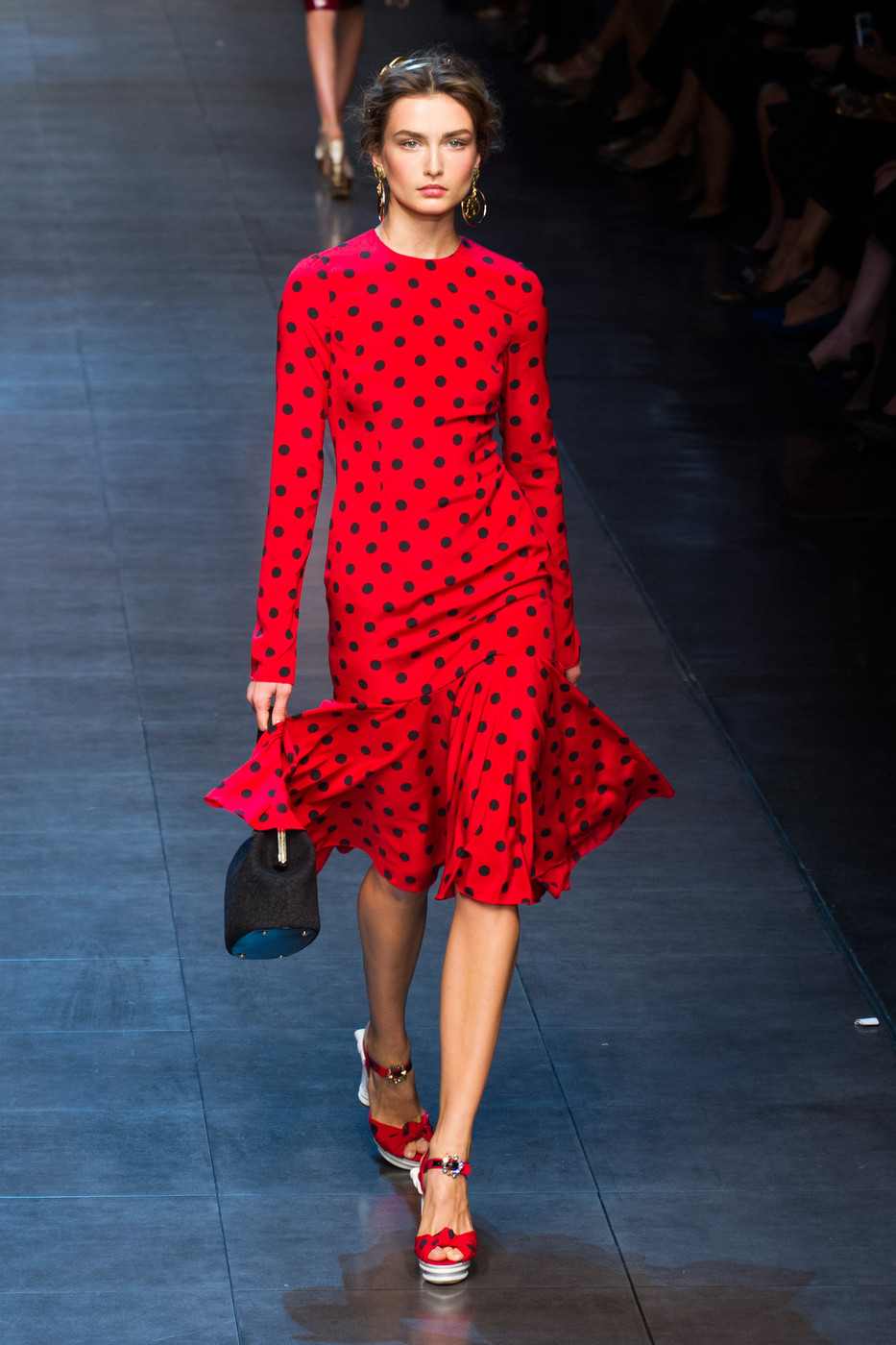Dolce+Gabbana+Spring+2014+3ftxDBjiPmnx.jpg