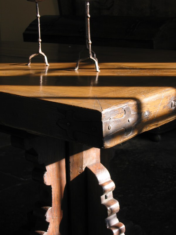 English oak cruiciform table