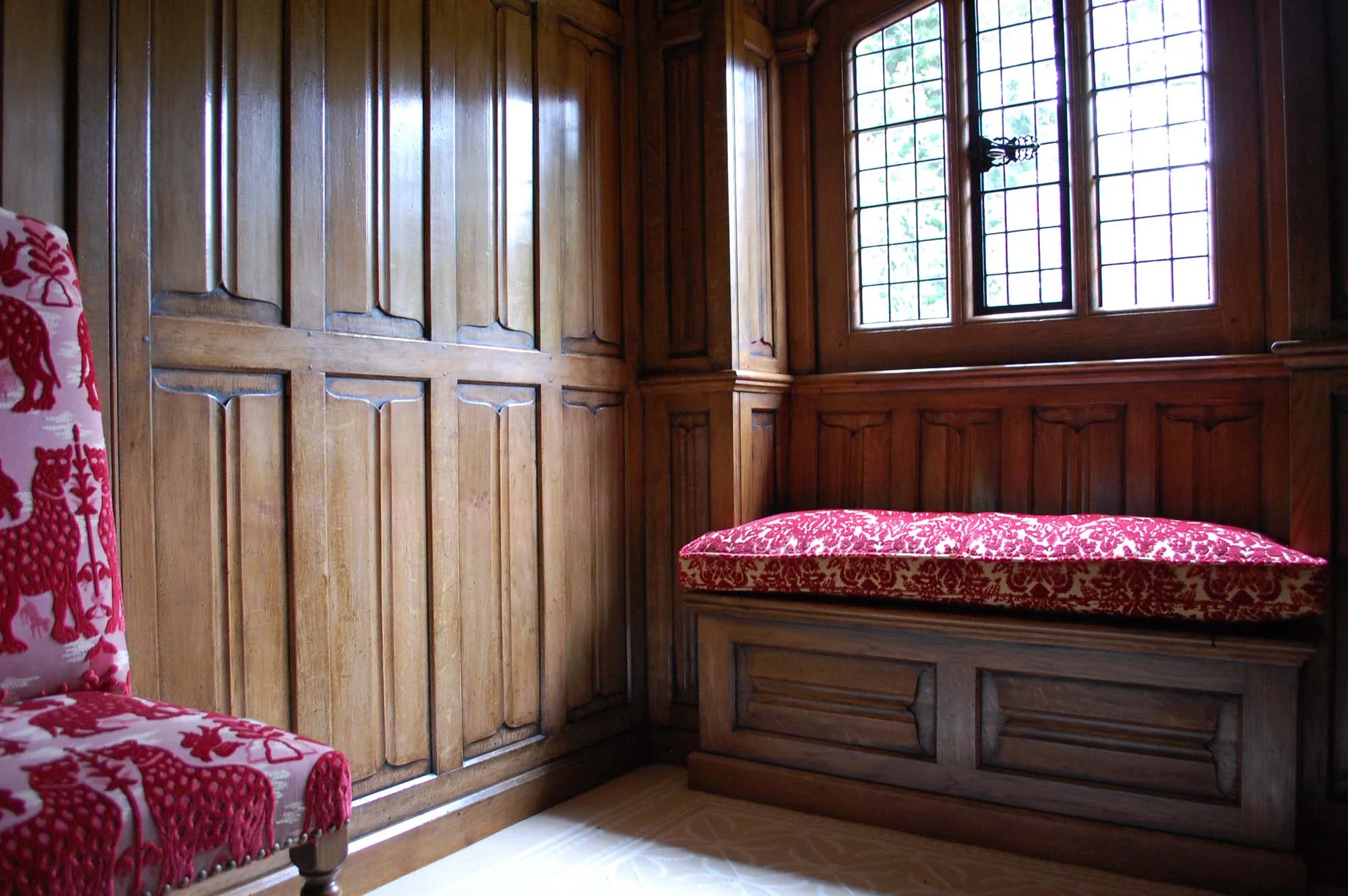 16th, 17th century style oak panelling
