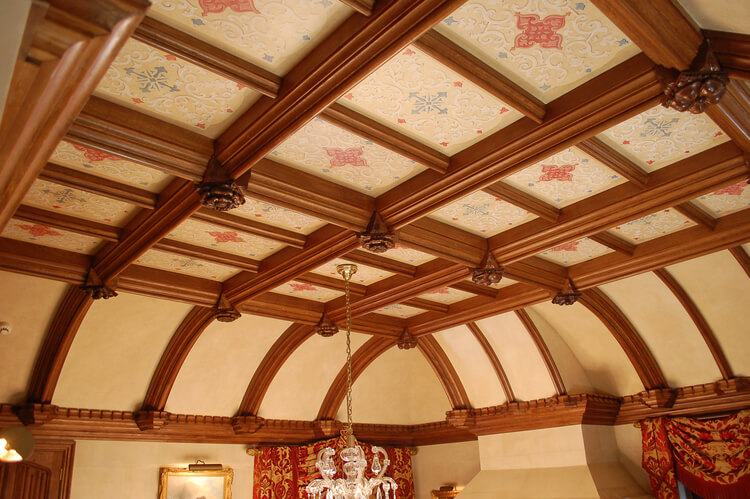 17th, 16th Century style oak beamed ceiling