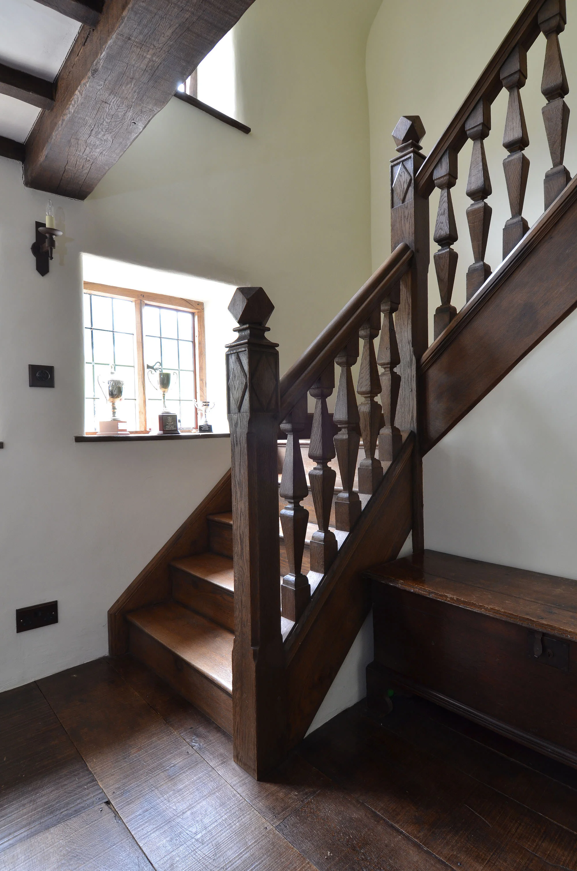 17th Century Jacobean Style Oak Staircase //Project 1183