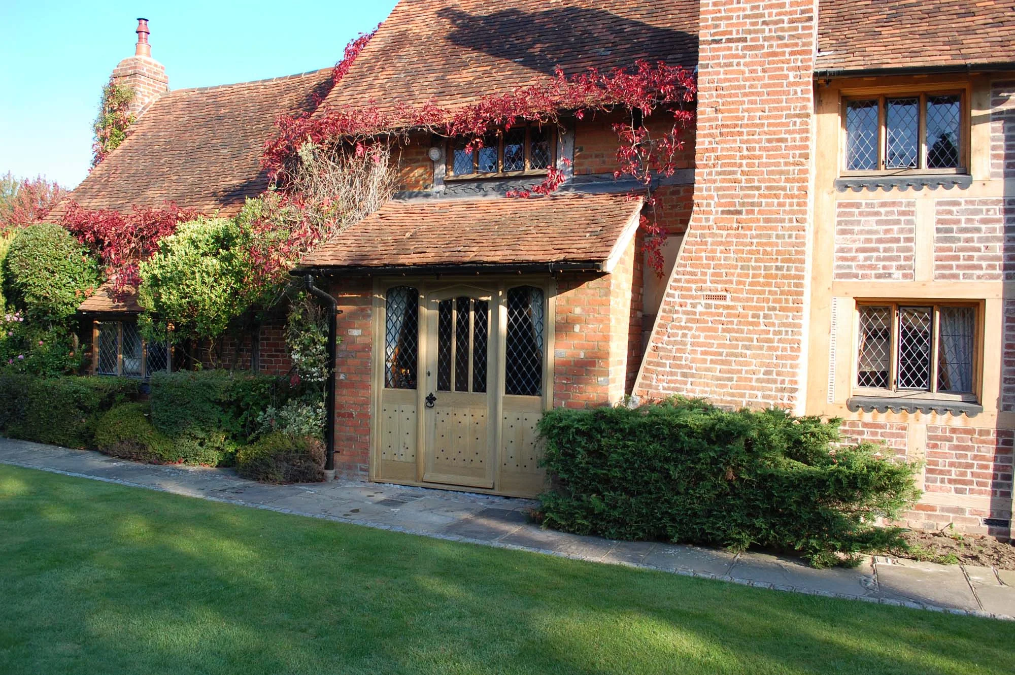 Gothic style Door and Side Lights For a Period Property //Project 1192