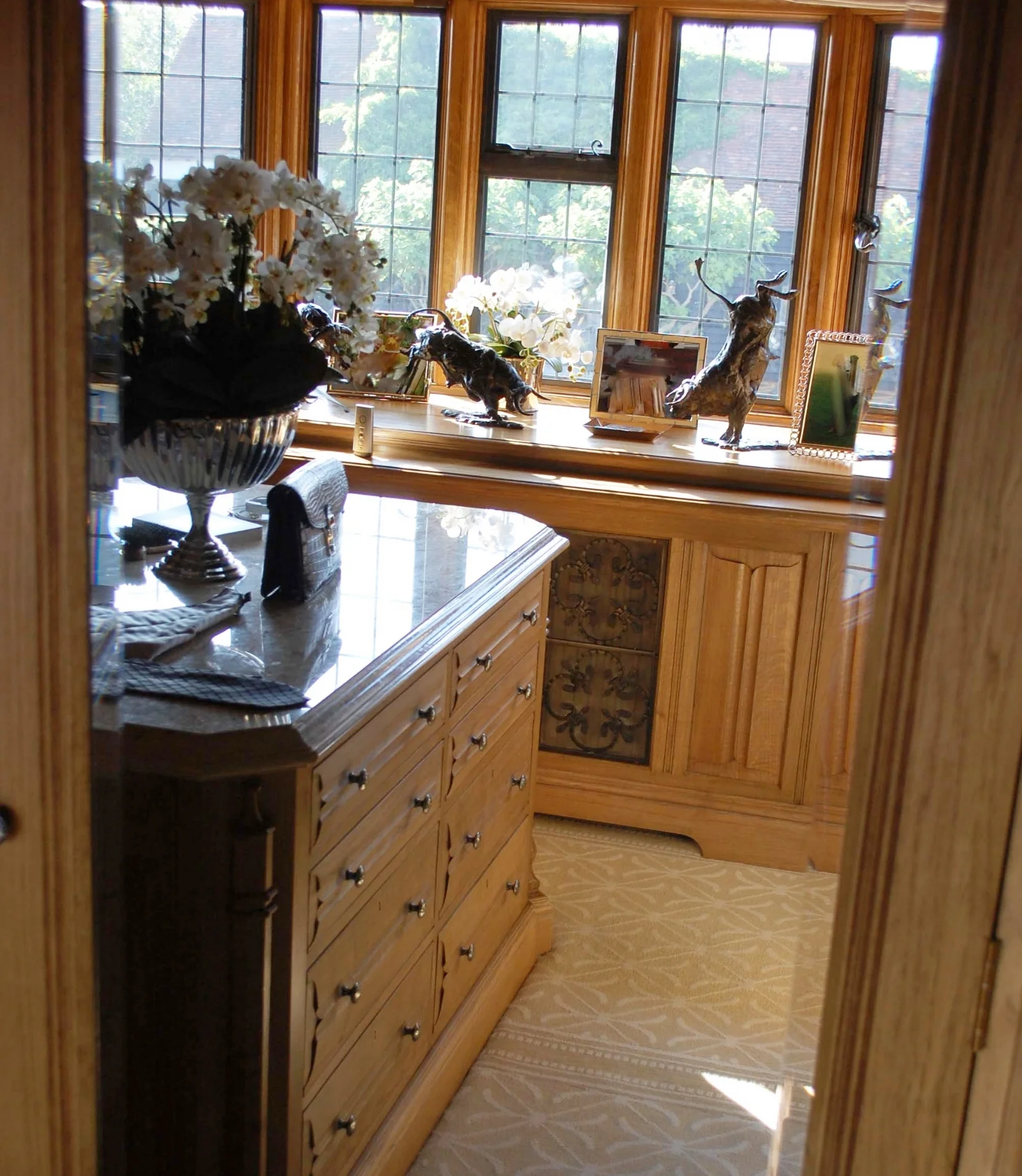 Traditional Gentleman S Oak Dressing Room Project 1186