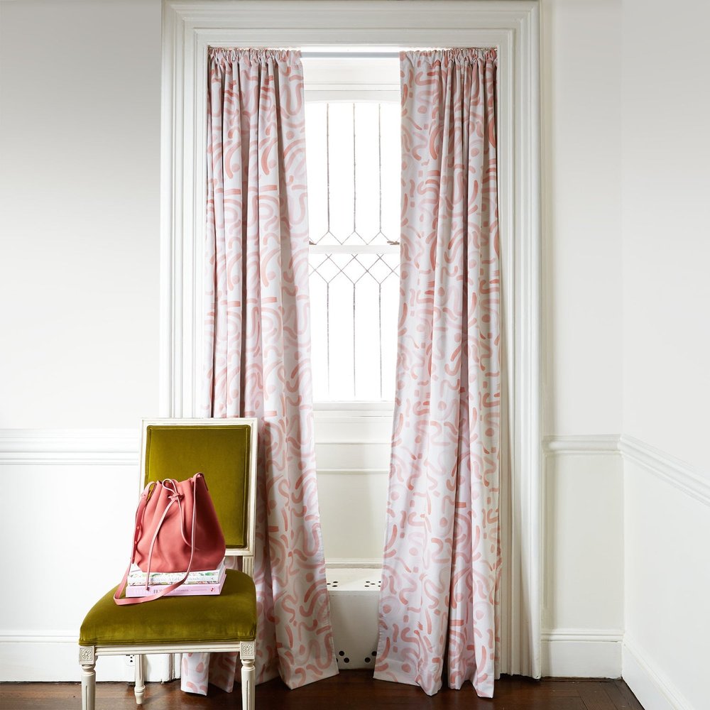 curtain-hockney-pink-WEB_ba685573-a1ad-411d-b733-7dac219cf1c8.jpg