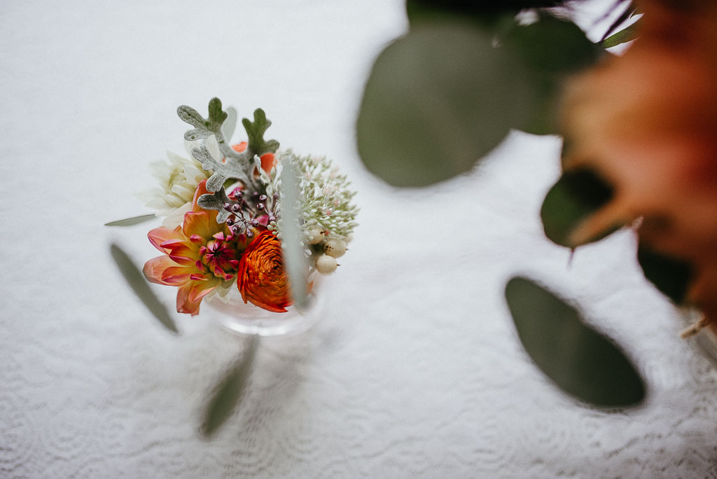 Intimate wedding seattle9.jpg