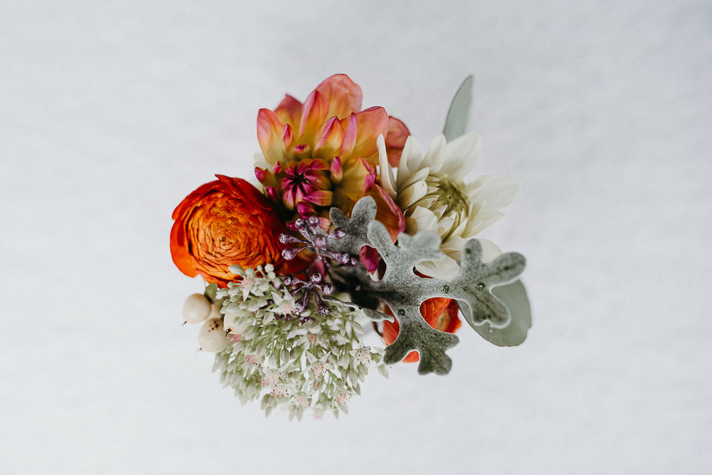 Intimate wedding seattle25.jpg