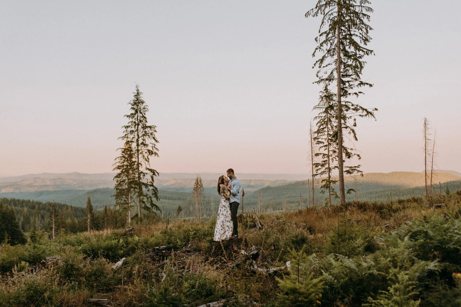 Tillamook--state-forest-bronco-engagement-session-jennieandlogan-80.jpg
