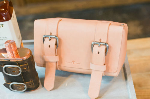 Travel Case | ColsenKeane Leather | Charlotte