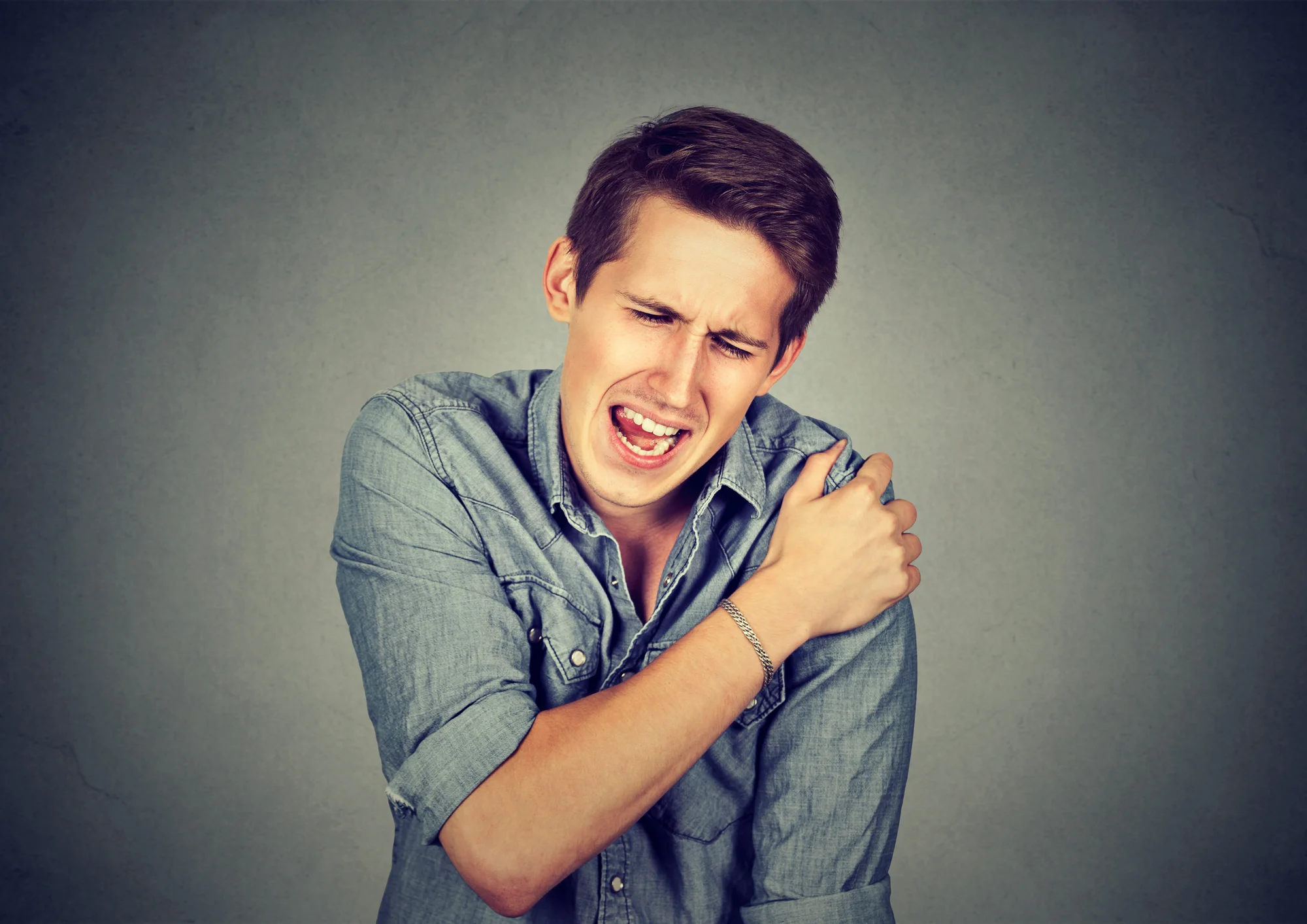 What is a Labrum Tear of The Shoulder? 