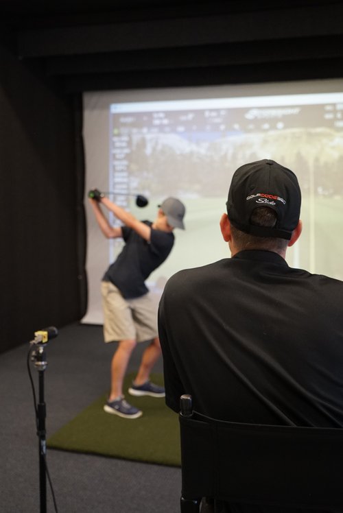 GolfCode360 Studio golfer