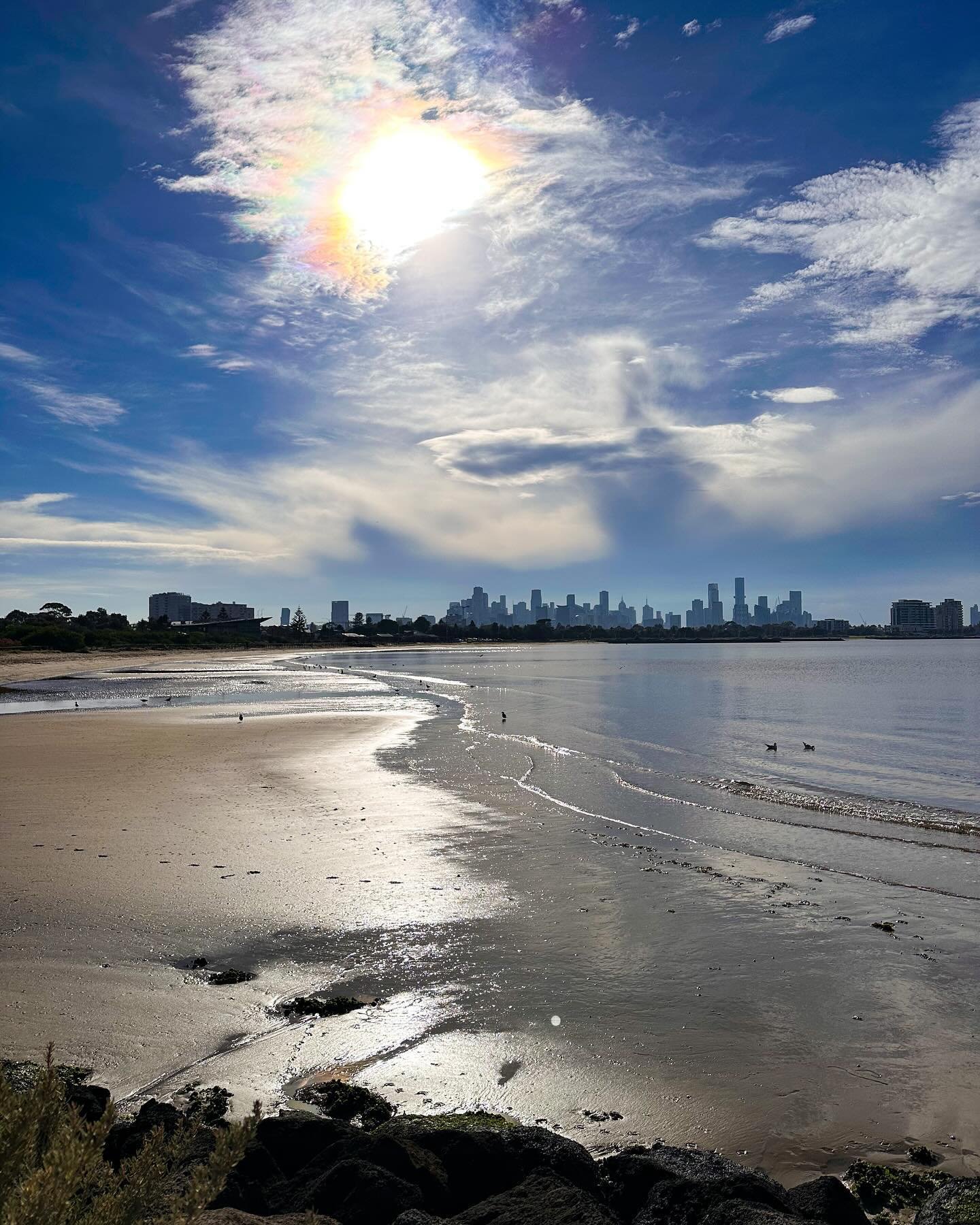 Melbourne views

#somelbourne #melbournelife #melbourneliving #portmelbourne3207 #portmelbournebeach #cityscape