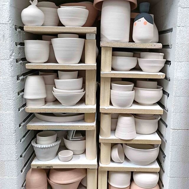 Load. Unload. Repeat. Term 1 has officially ended and so begins 2 weeks of firing, packing and unpacking kiln loads for our 5 wheel throwing classes and 2 hand building classes. 😓 It's hard work but it's exciting to know that in 2 weeks there will b