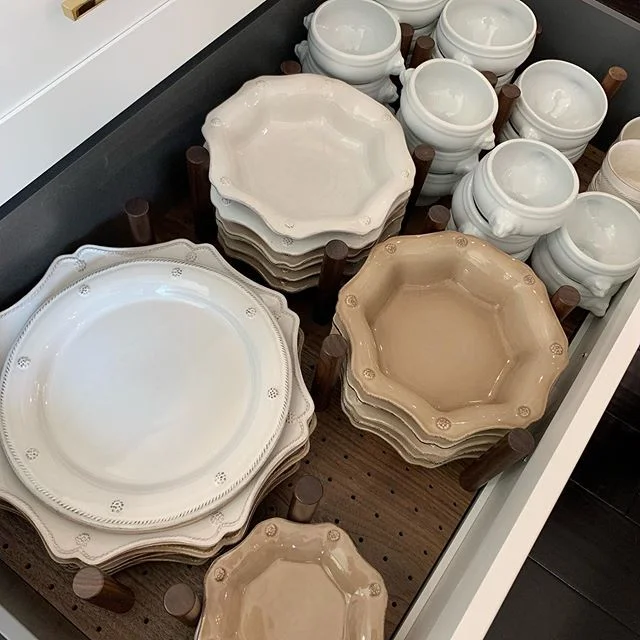 Who is a fan of using drawers for your bowls and plates? The walnut peg board helps keep everything in place inside these super fly Blum powder coated metal drawers. Pushing the weight limit to the max on this one:)