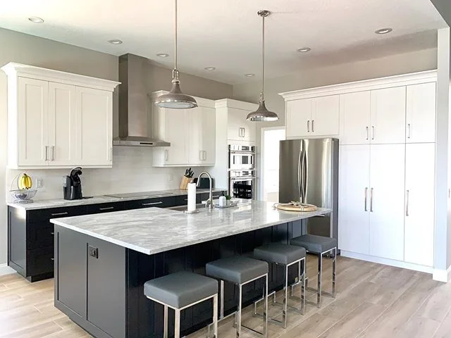 Little peek of Before and After of this Lutz kitchen project we just wrapped up. The goal was to open up and brighten the space. We had some awesome clients that were open to some different ideas which lead us to the two-toned look. We set out to use