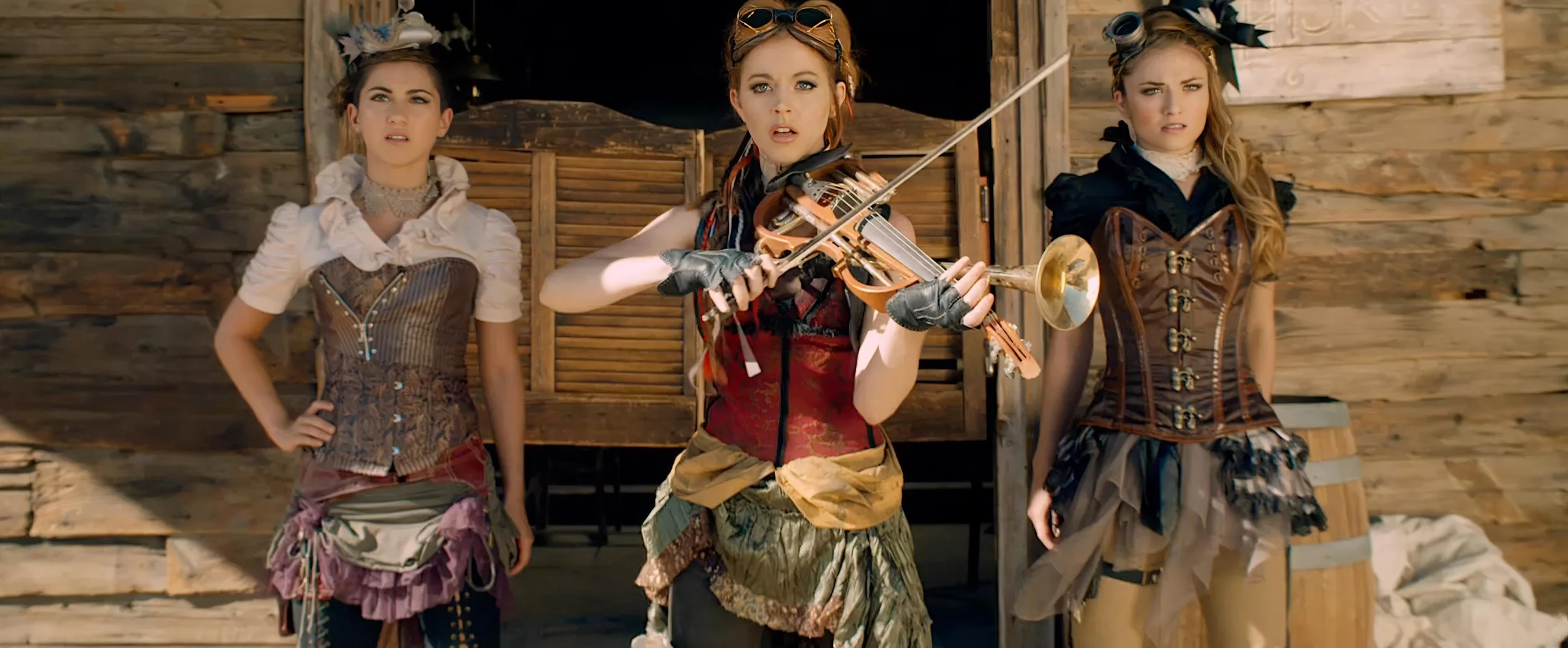 Lindsey Stirling - Roundtable Rival