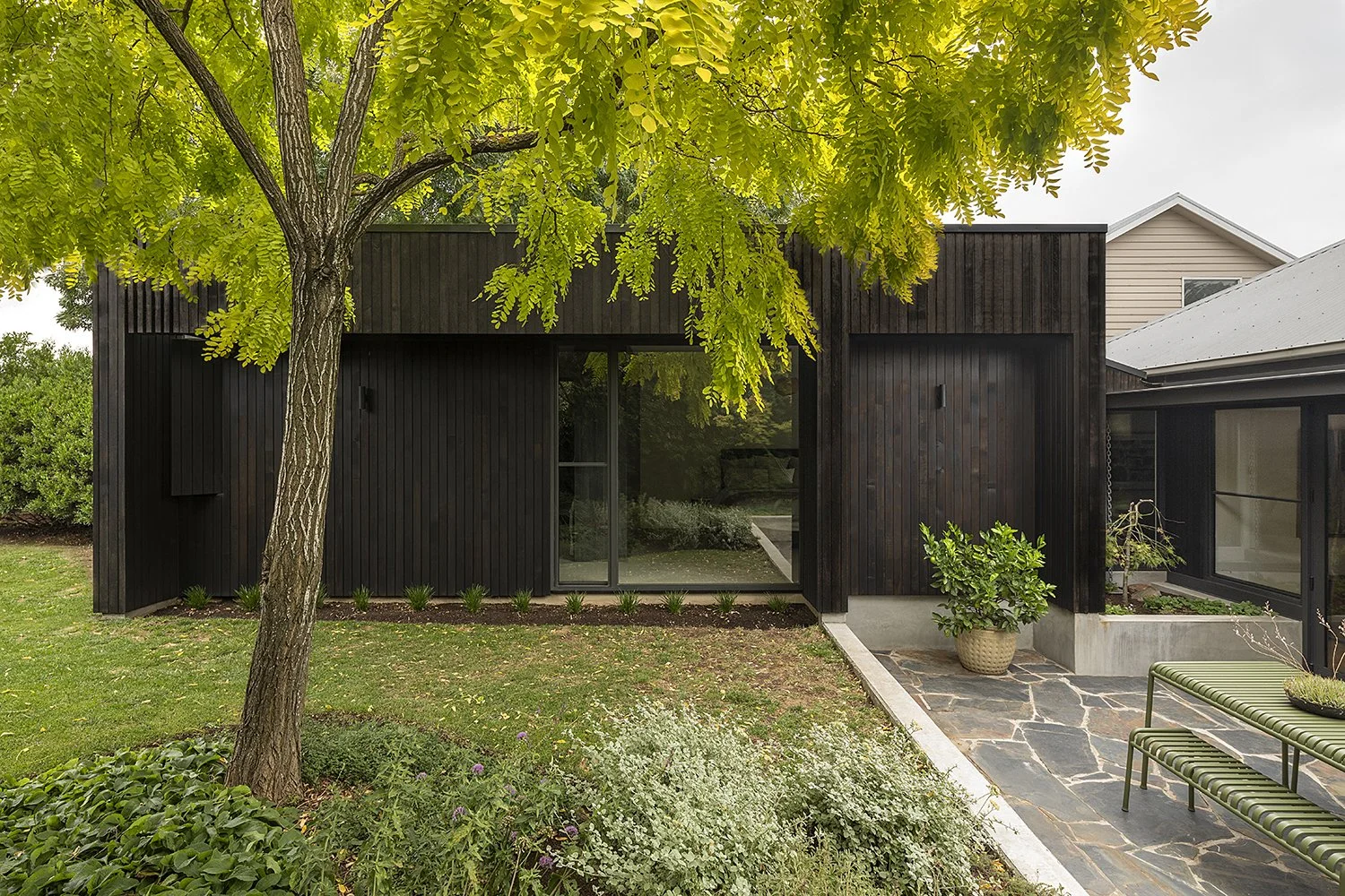 213 Talbot St_116.jpg