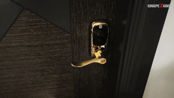 DOOR GIF.gif